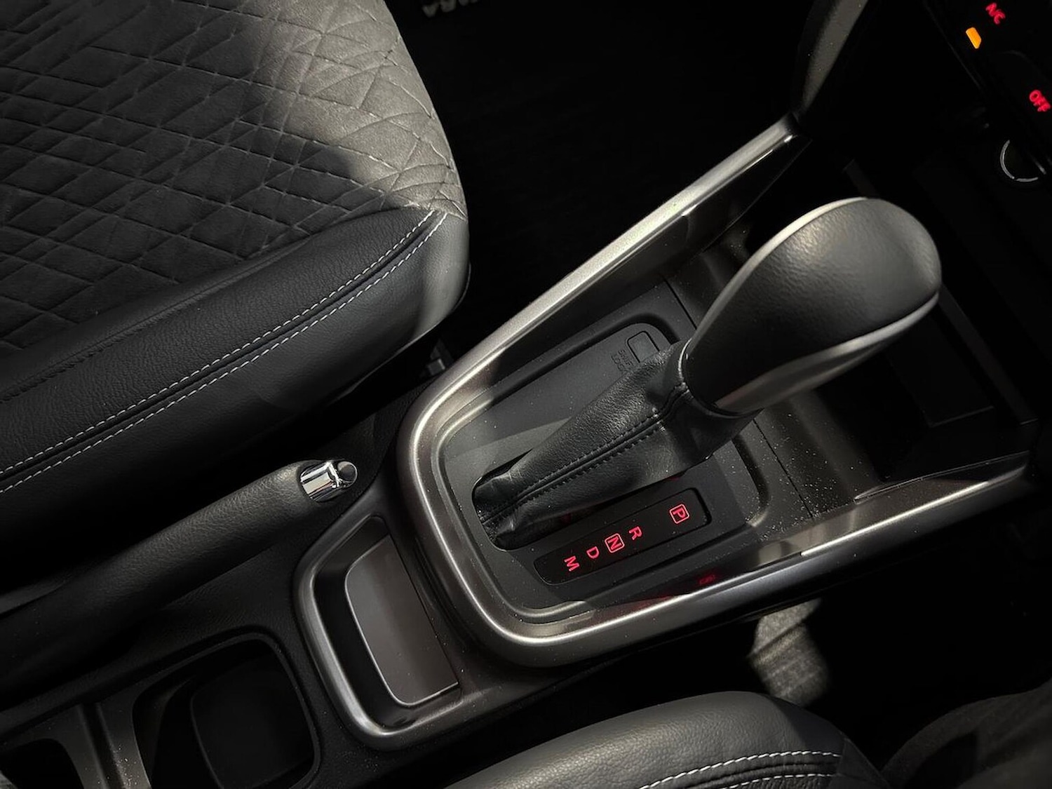 Used Suzuki Vitara 2022 for sale - 76471104: Photo 22