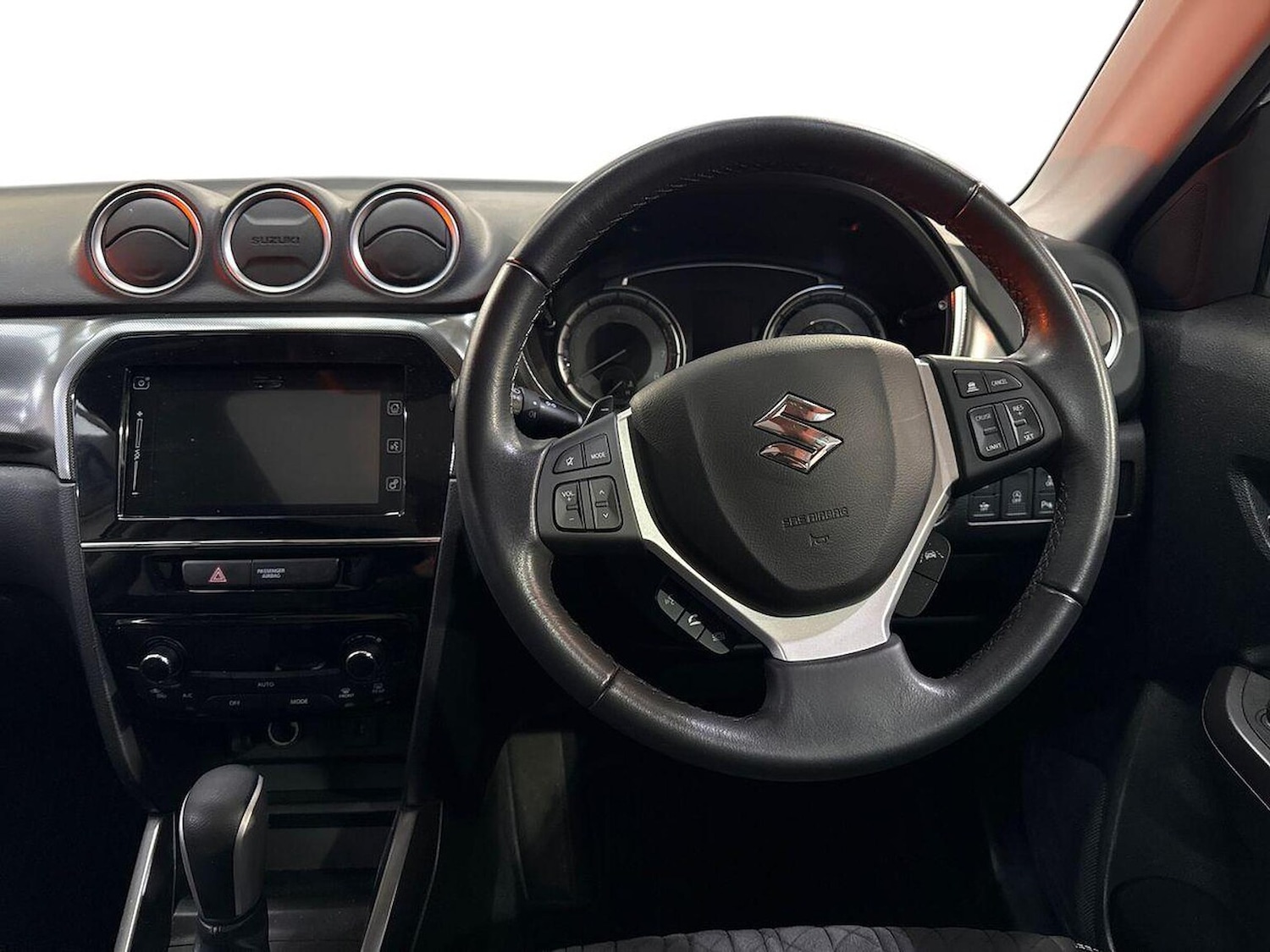 Used Suzuki Vitara 2022 for sale - 76471104: Photo 9