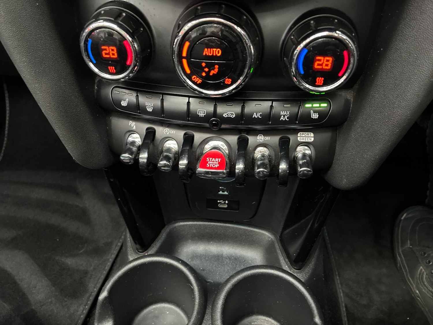 Used MINI Convertible 2022 for sale - 77069338: Photo 12