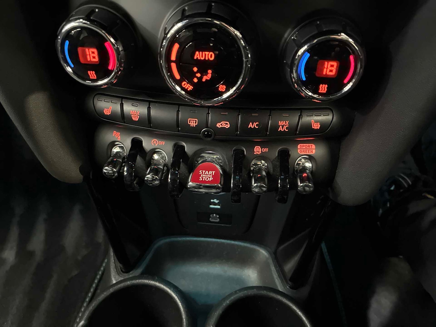 Used MINI Hatch 2023 for sale - 77069341: Photo 12