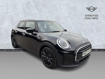 2023 - 1.5 Cooper Exclusive 5dr Auto [Comfort/Nav Pack]