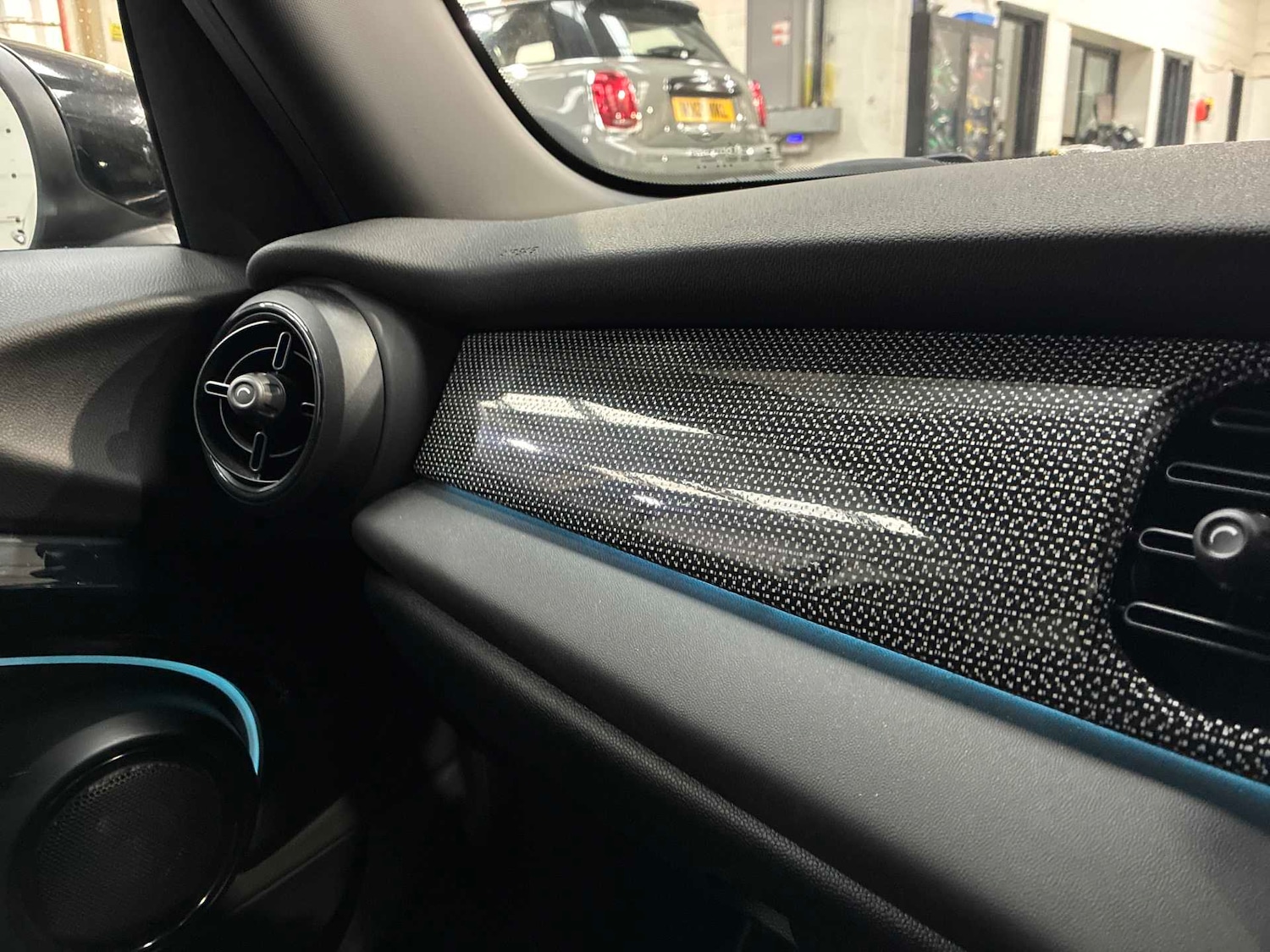 Used MINI Hatch 2023 for sale - 77069341: Photo 24