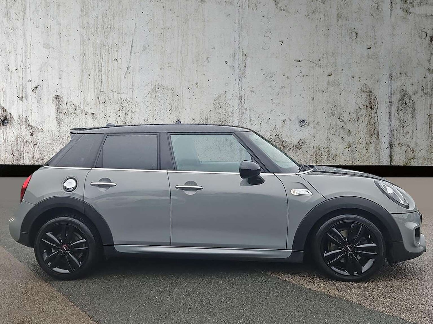 Used MINI Hatch 2018 for sale - 76666190: Photo 3