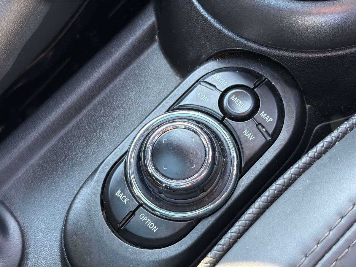 Used MINI Hatch 2023 for sale - 78193327: Photo 23