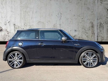 Used MINI Hatch 2023 for sale - 78193327: Photo