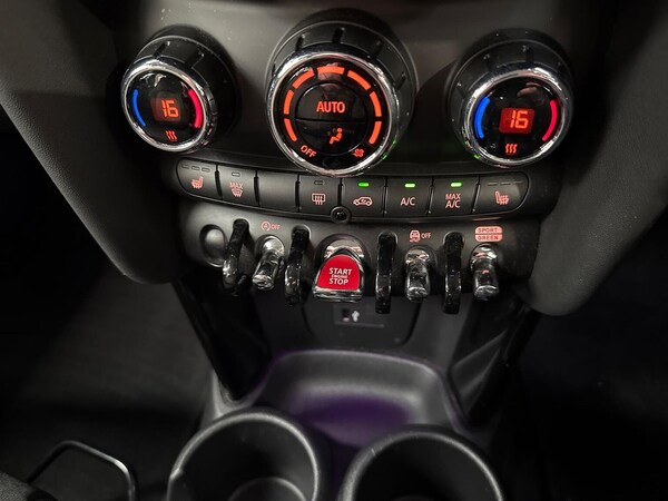 Used MINI Hatch 2022 for sale - 76187171: Photo 12
