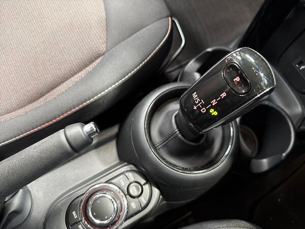 Used MINI Hatch 2022 for sale - 76187171: Photo 13