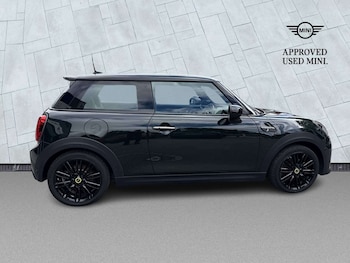 Used MINI Hatch 2023 for sale - 78909818: Photo