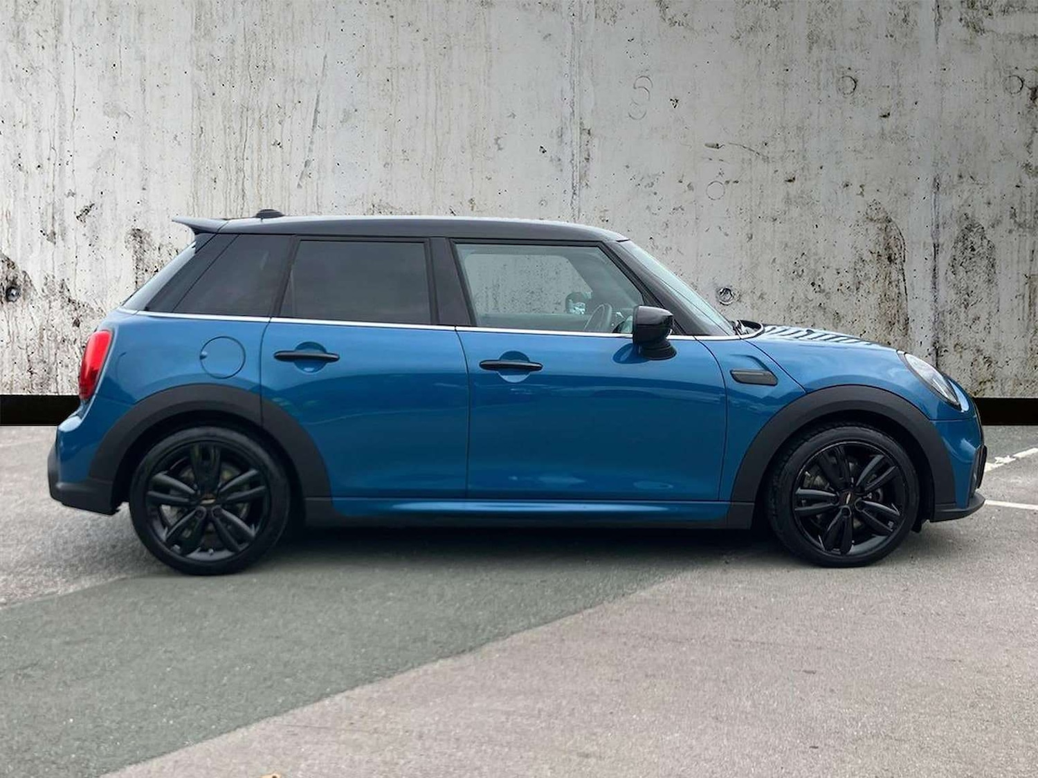 Used MINI Hatch 2024 for sale - 76763511: Photo 3