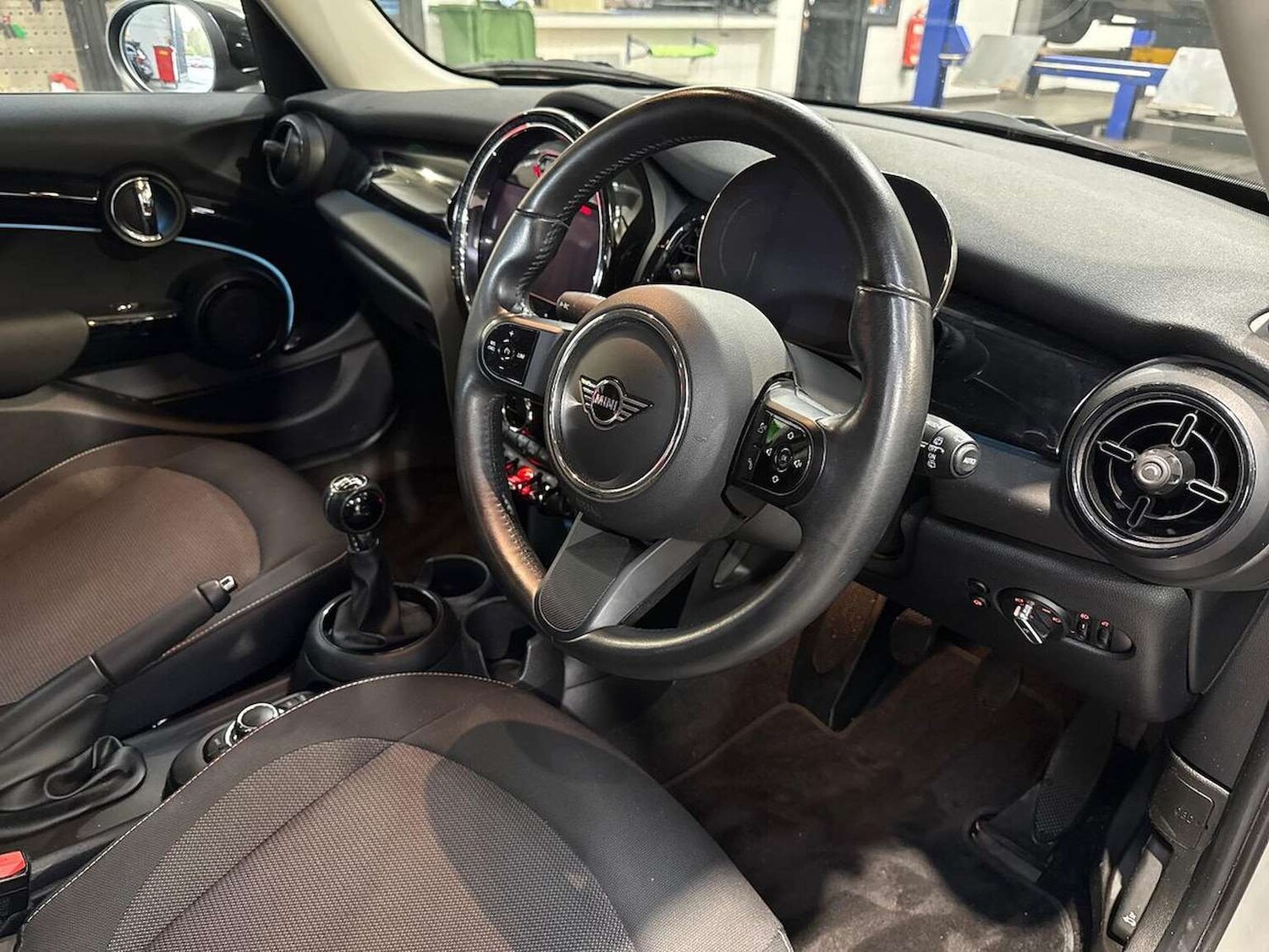 Used MINI Hatch 2021 for sale - 76596272: Photo 15