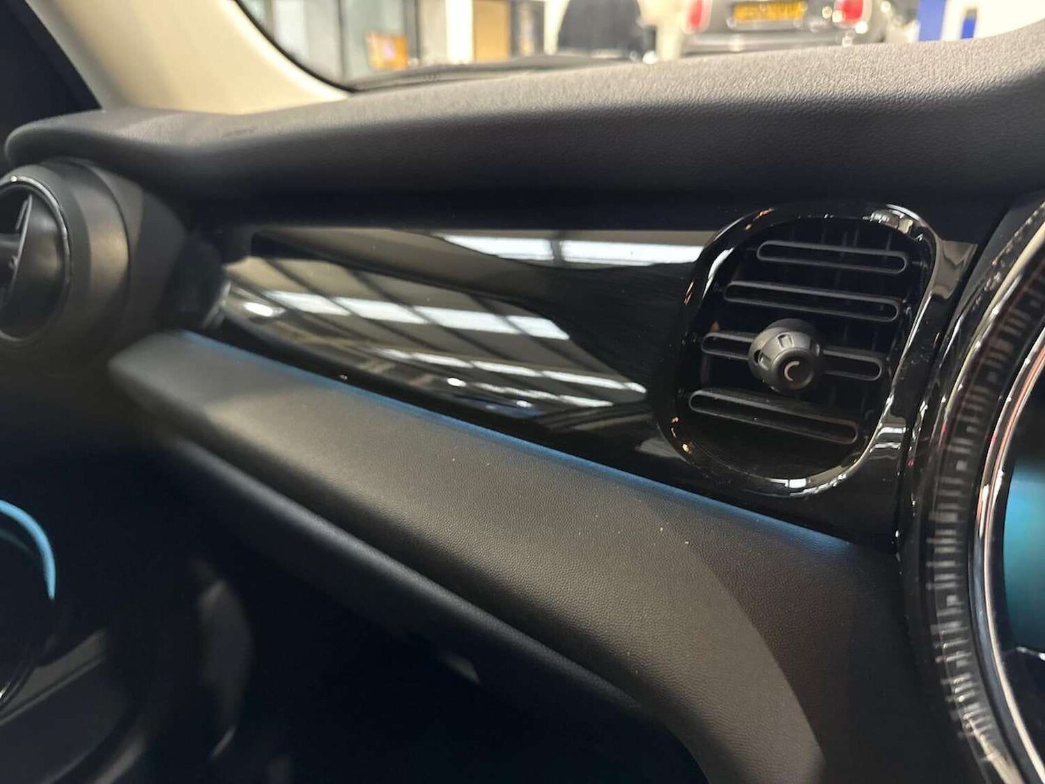 Used MINI Hatch 2021 for sale - 76596272: Photo 24