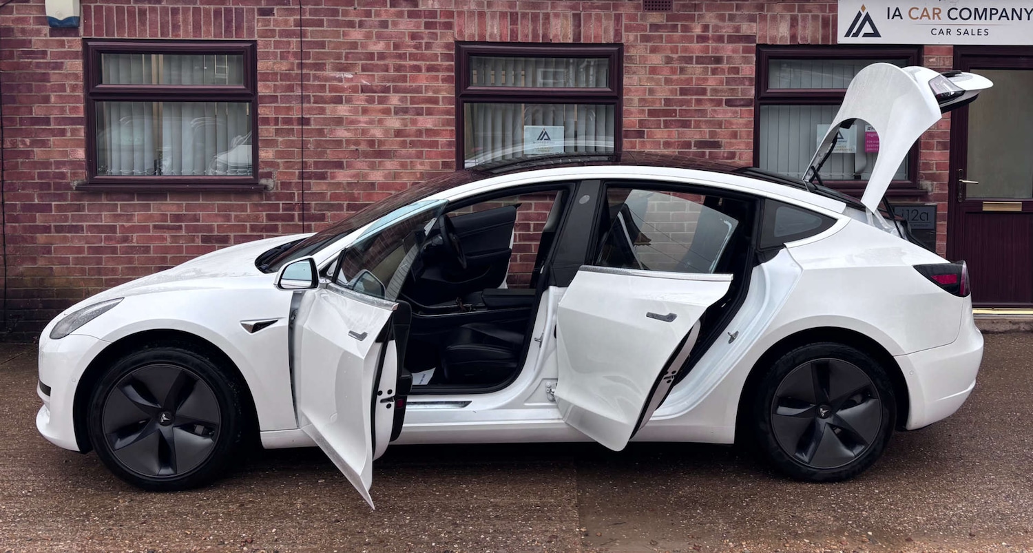 Used Tesla Model 3 2020 for sale - 77556726: Photo 11