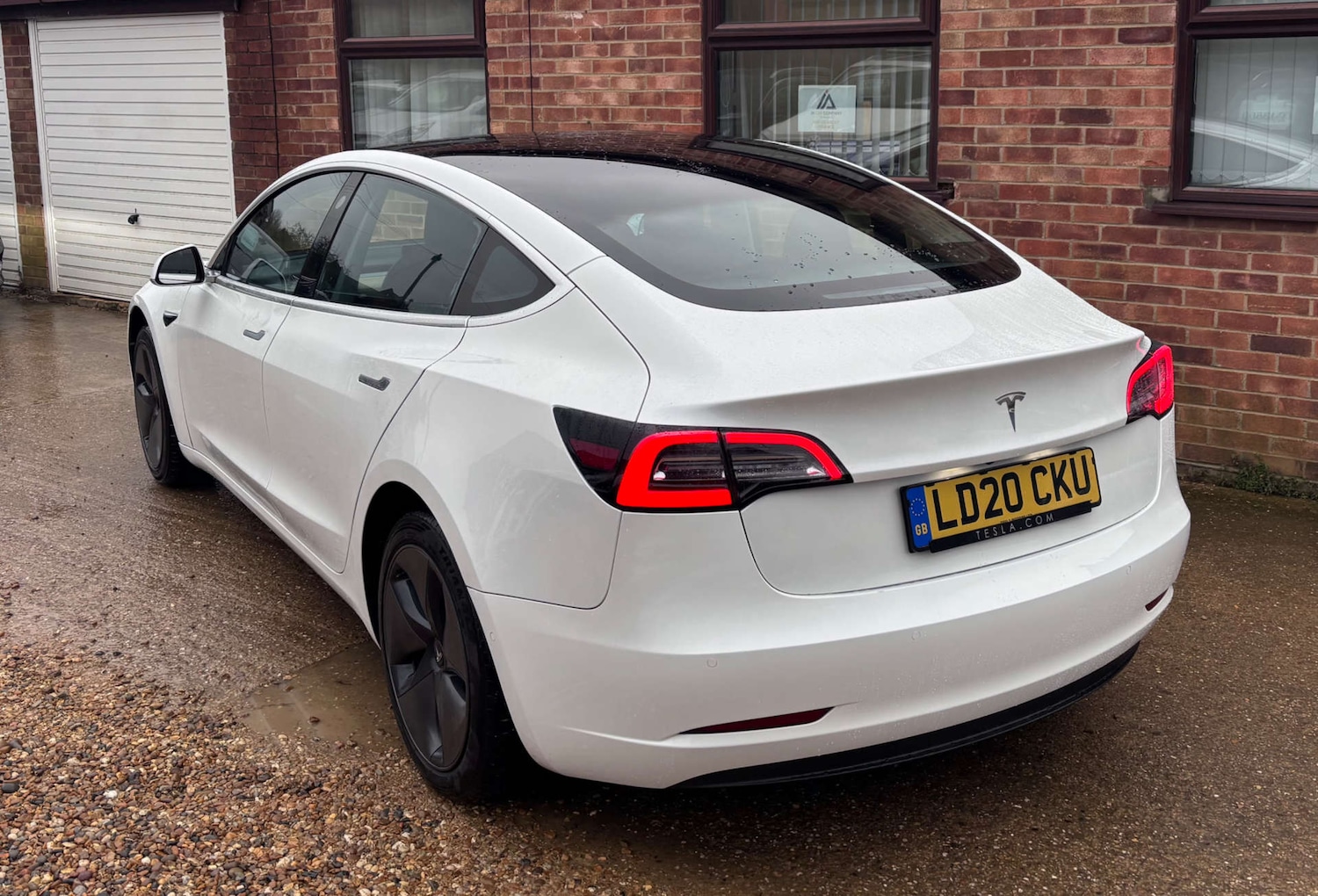 Used Tesla Model 3 2020 for sale - 77556726: Photo 6