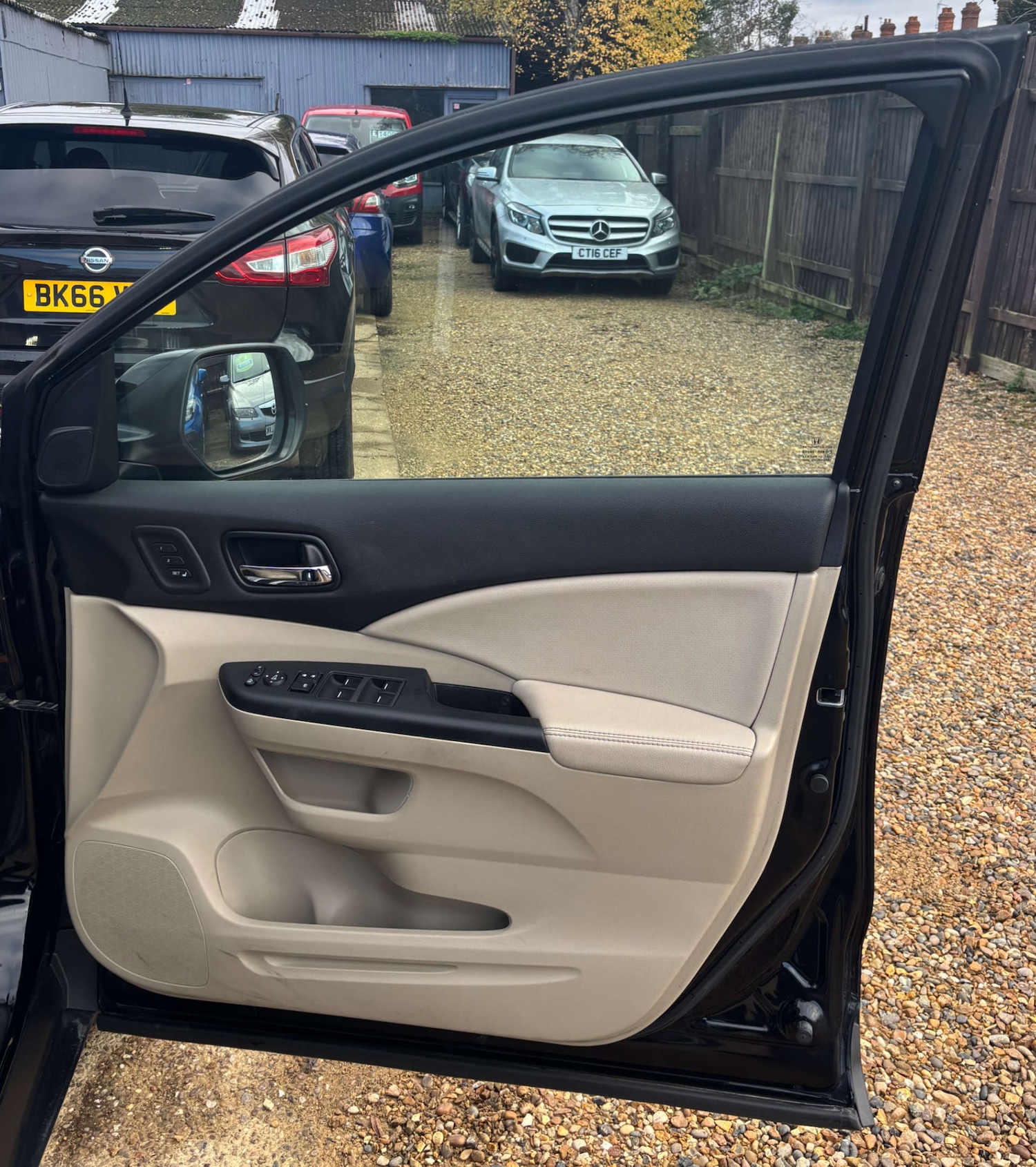 Used Honda CR-V 2015 for sale - 77313728: Photo 37