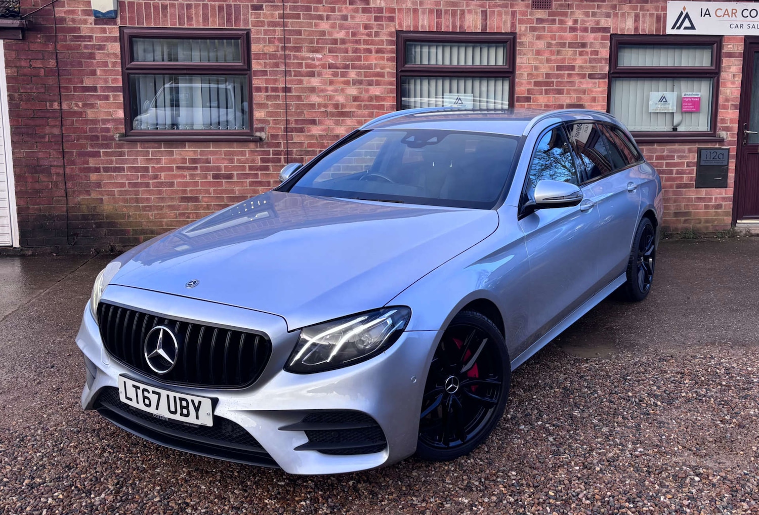 Used Mercedes-Benz E Class 2017 for sale - 77476417: Photo 3