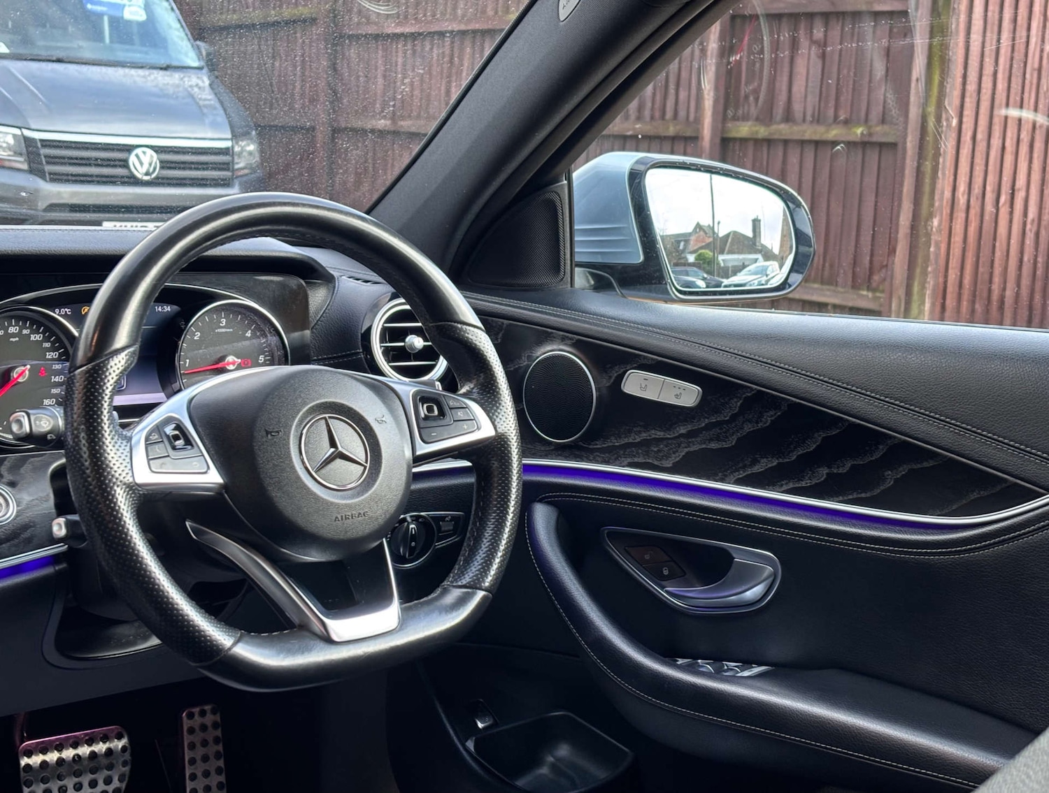 Used Mercedes-Benz E Class 2017 for sale - 77476417: Photo 41