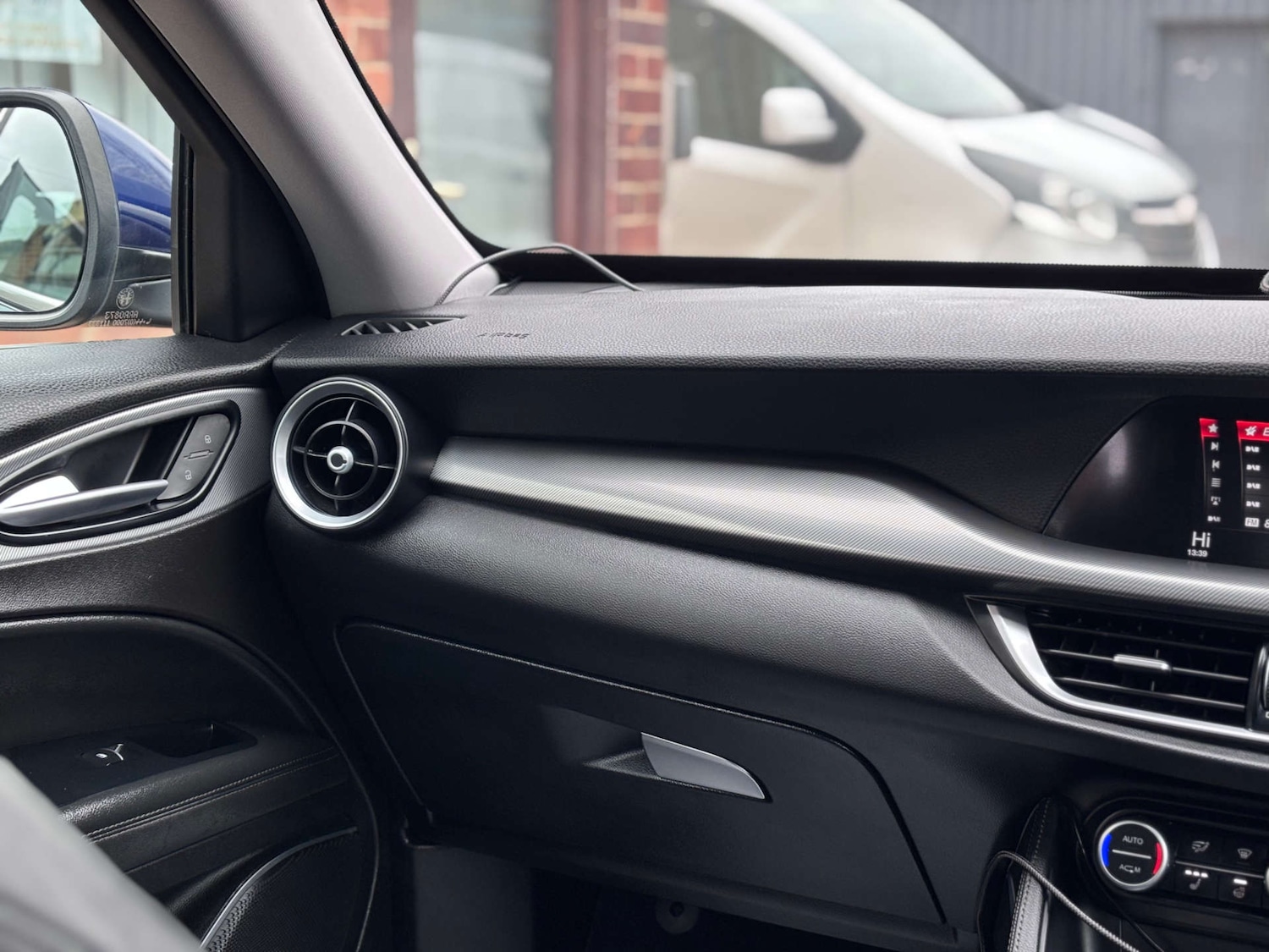 Used Alfa Romeo Stelvio 2018 for sale - 77590592: Photo 28