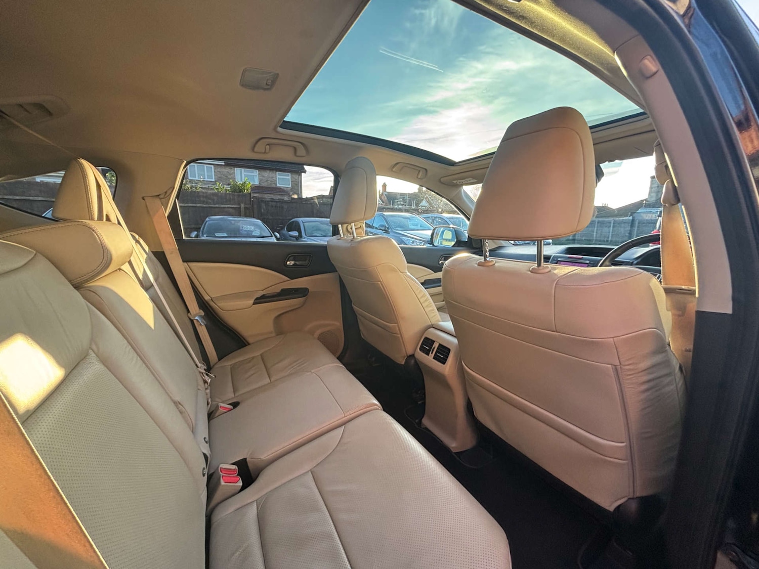 Used Honda CR-V 2015 for sale - 76651444: Photo 9