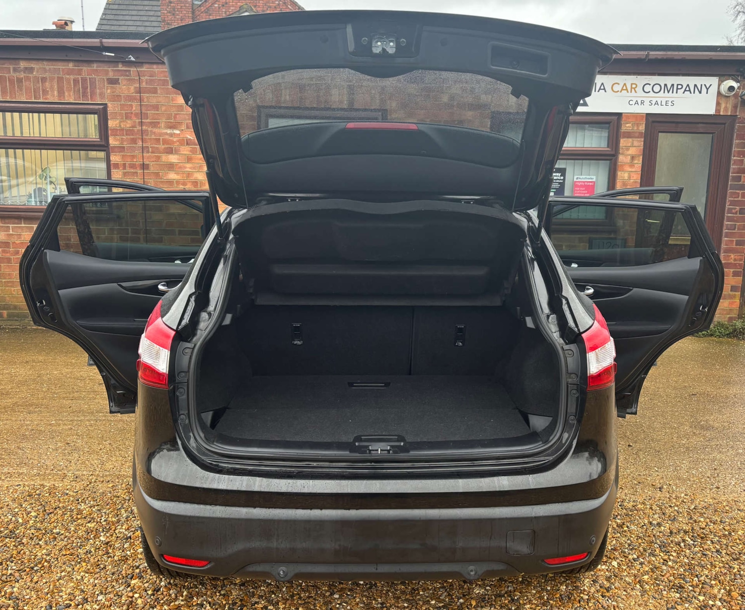 Used Nissan Qashqai 2016 for sale - 77061770: Photo 11