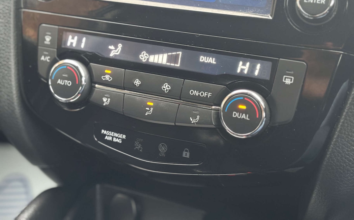 Used Nissan Qashqai 2016 for sale - 77061770: Photo 44