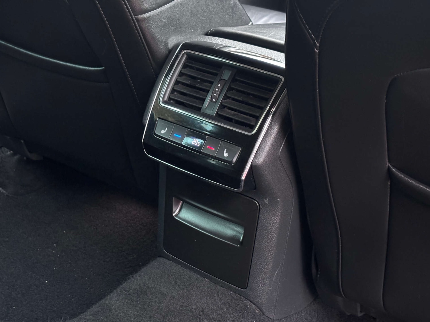 Used Skoda Superb 2016 for sale - 77558197: Photo 24