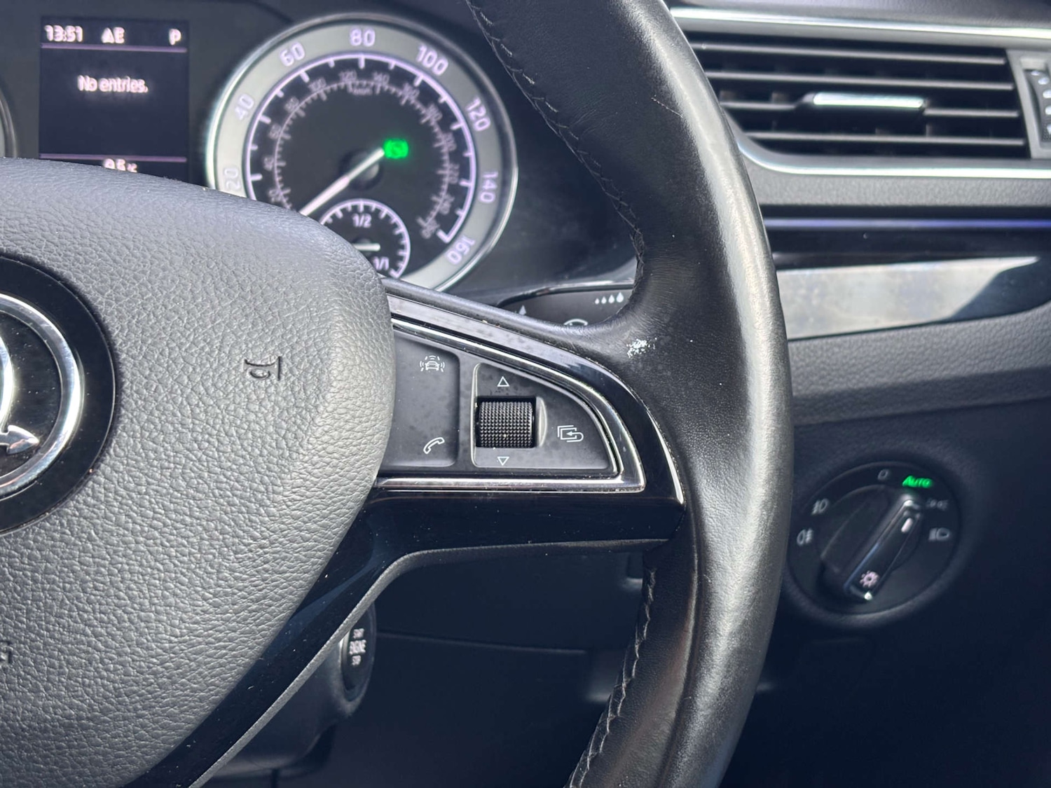 Used Skoda Superb 2016 for sale - 77558197: Photo 56