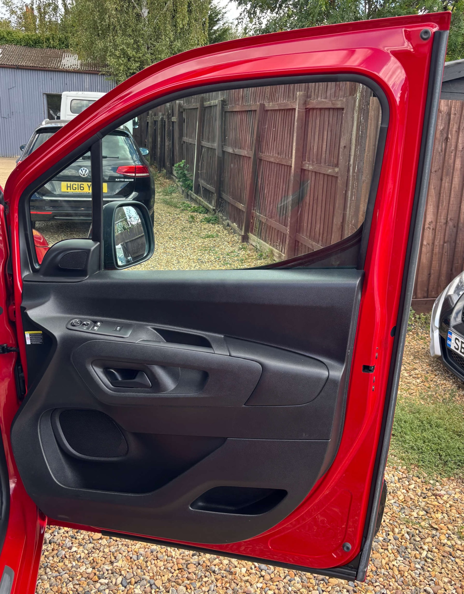 Used Citroen Berlingo 2020 for sale - 77310981: Photo 25