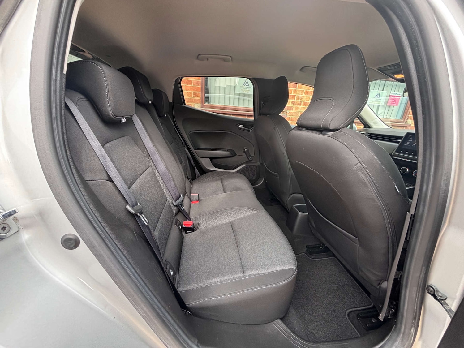 Used Renault Clio 2021 for sale - 78055116: Photo 23