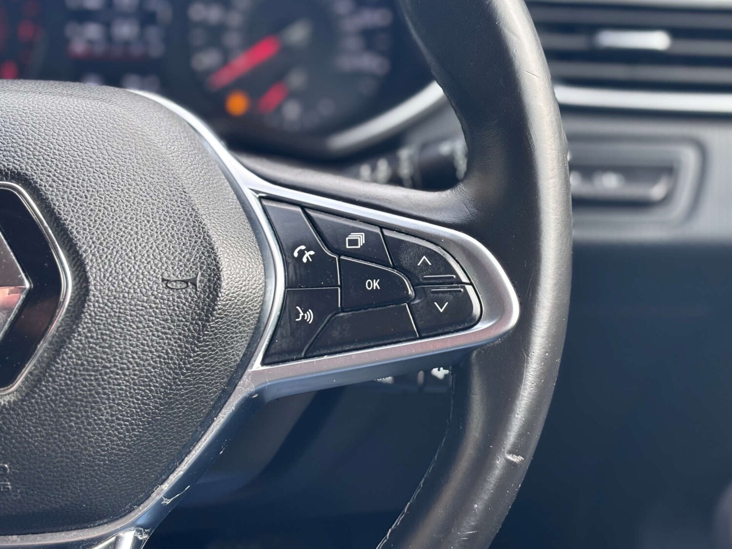 Used Renault Clio 2021 for sale - 78055116: Photo 49