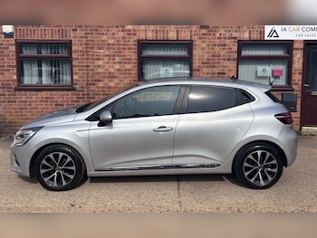 Used Renault Clio 2021 for sale - 78055116: Photo