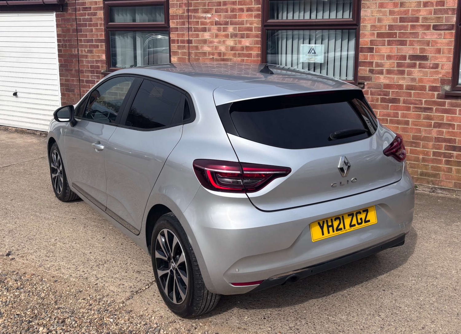Used Renault Clio 2021 for sale - 78055116: Photo 5