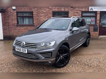 Used Volkswagen Touareg 2016 for sale - 78827844: Photo