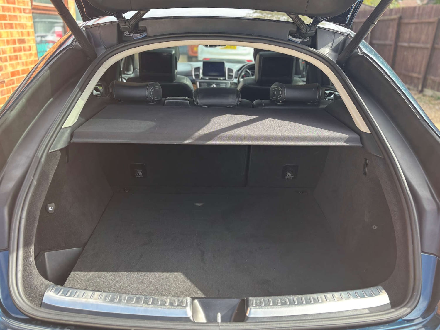 Used Mercedes-Benz GLE 2017 for sale - 76681832: Photo 23