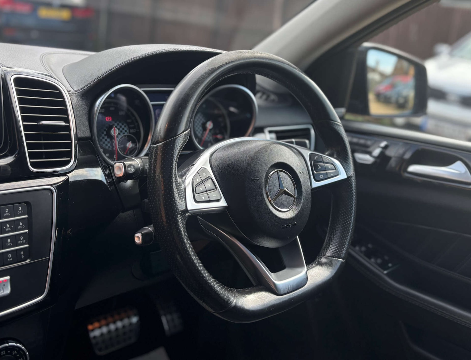 Used Mercedes-Benz GLE 2017 for sale - 76681832: Photo 44