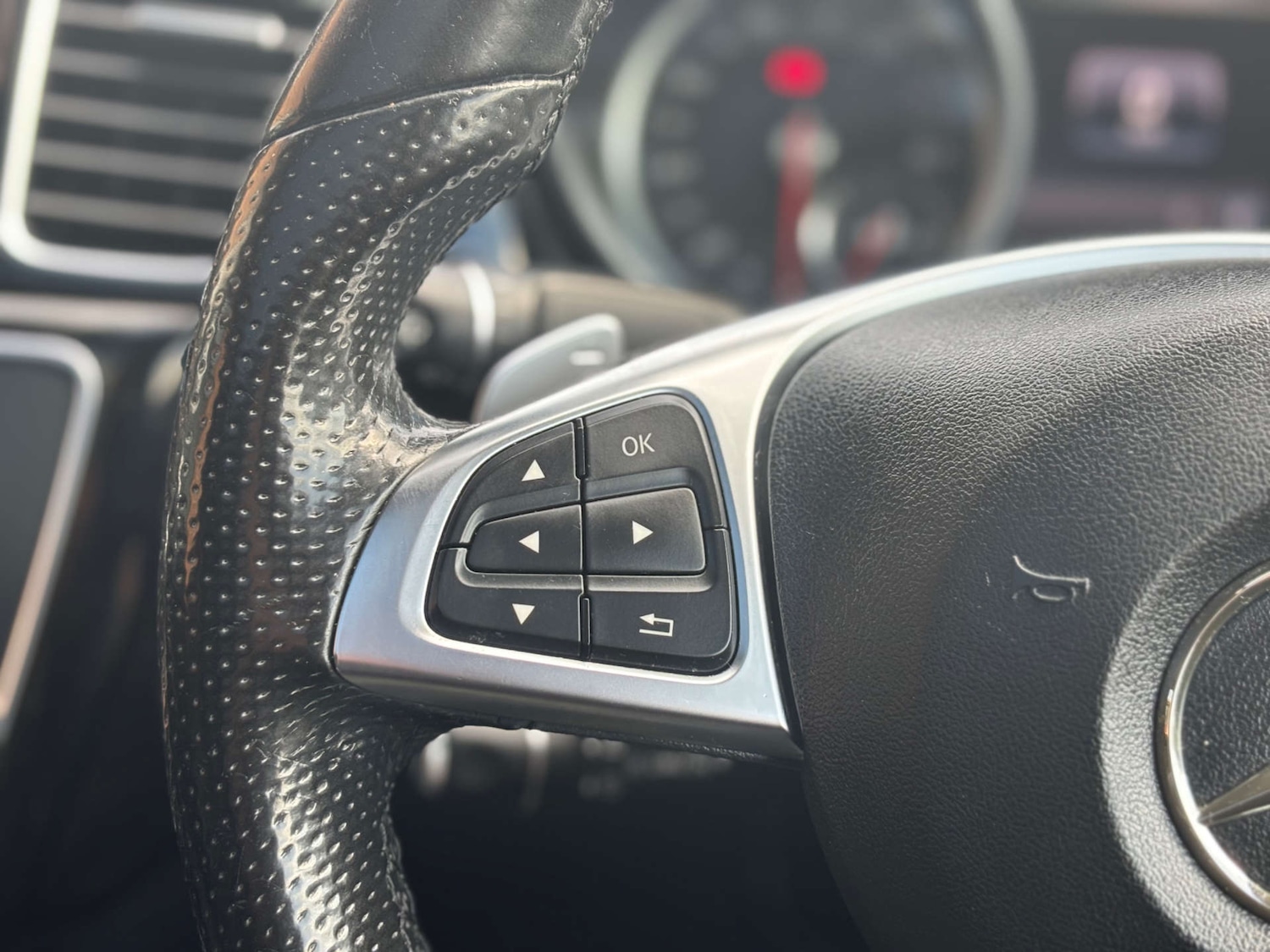 Used Mercedes-Benz GLE 2017 for sale - 76681832: Photo 61