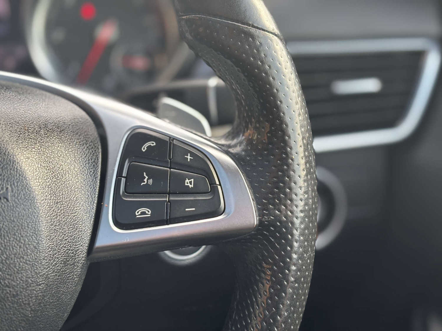 Used Mercedes-Benz GLE 2017 for sale - 76681832: Photo 62