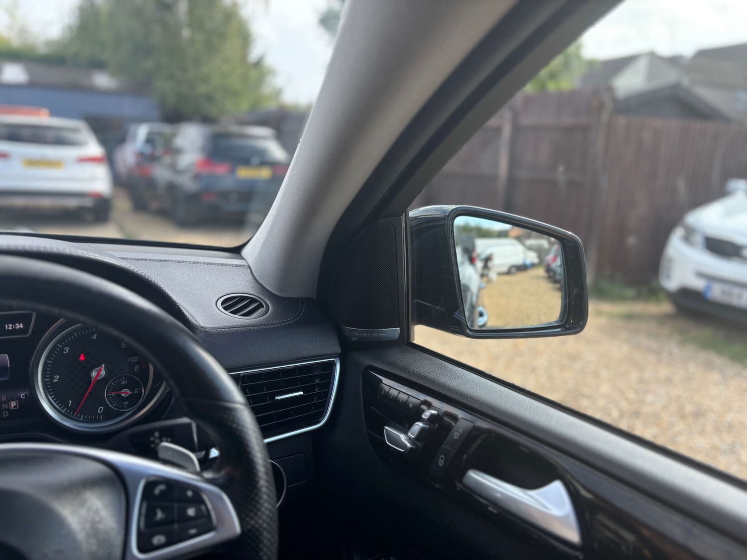 Used Mercedes-Benz GLE 2017 for sale - 76681832: Photo 65