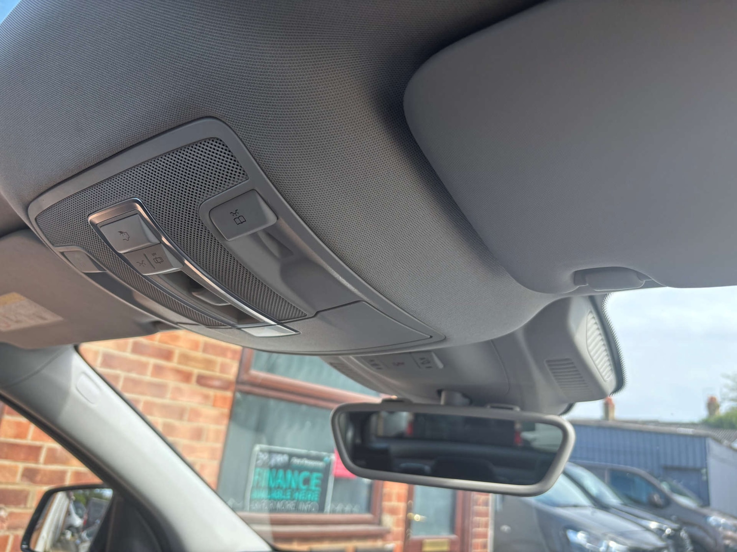 Used Mercedes-Benz GLE 2017 for sale - 76681832: Photo 69