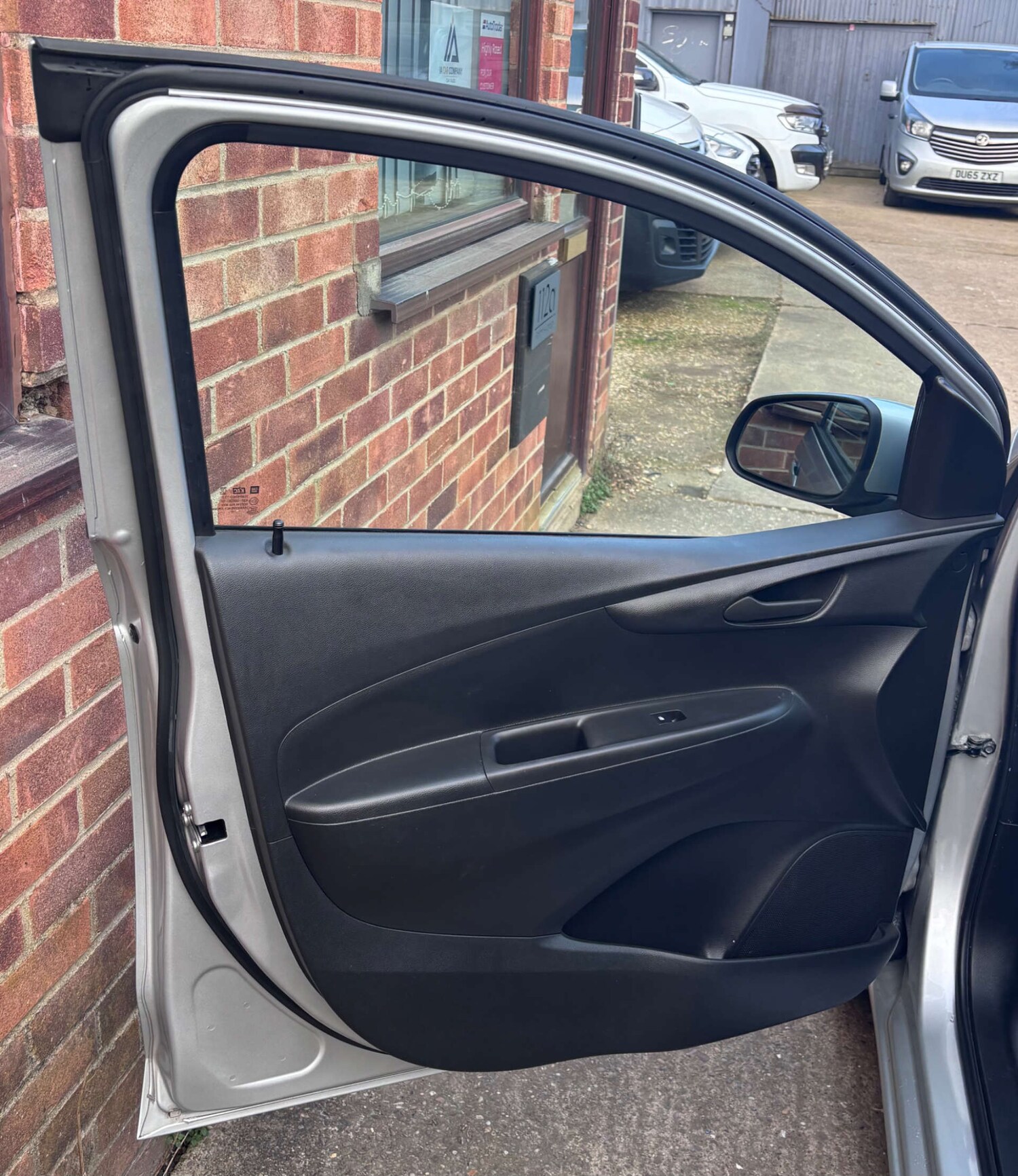 Used Vauxhall Viva 2018 for sale - 78152381: Photo 32