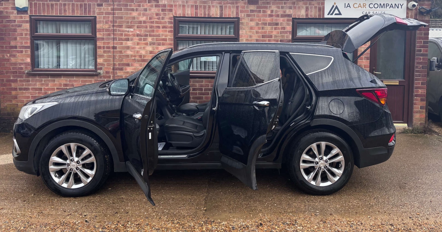 Used Hyundai Santa Fe 2017 for sale - 77622833: Photo 10