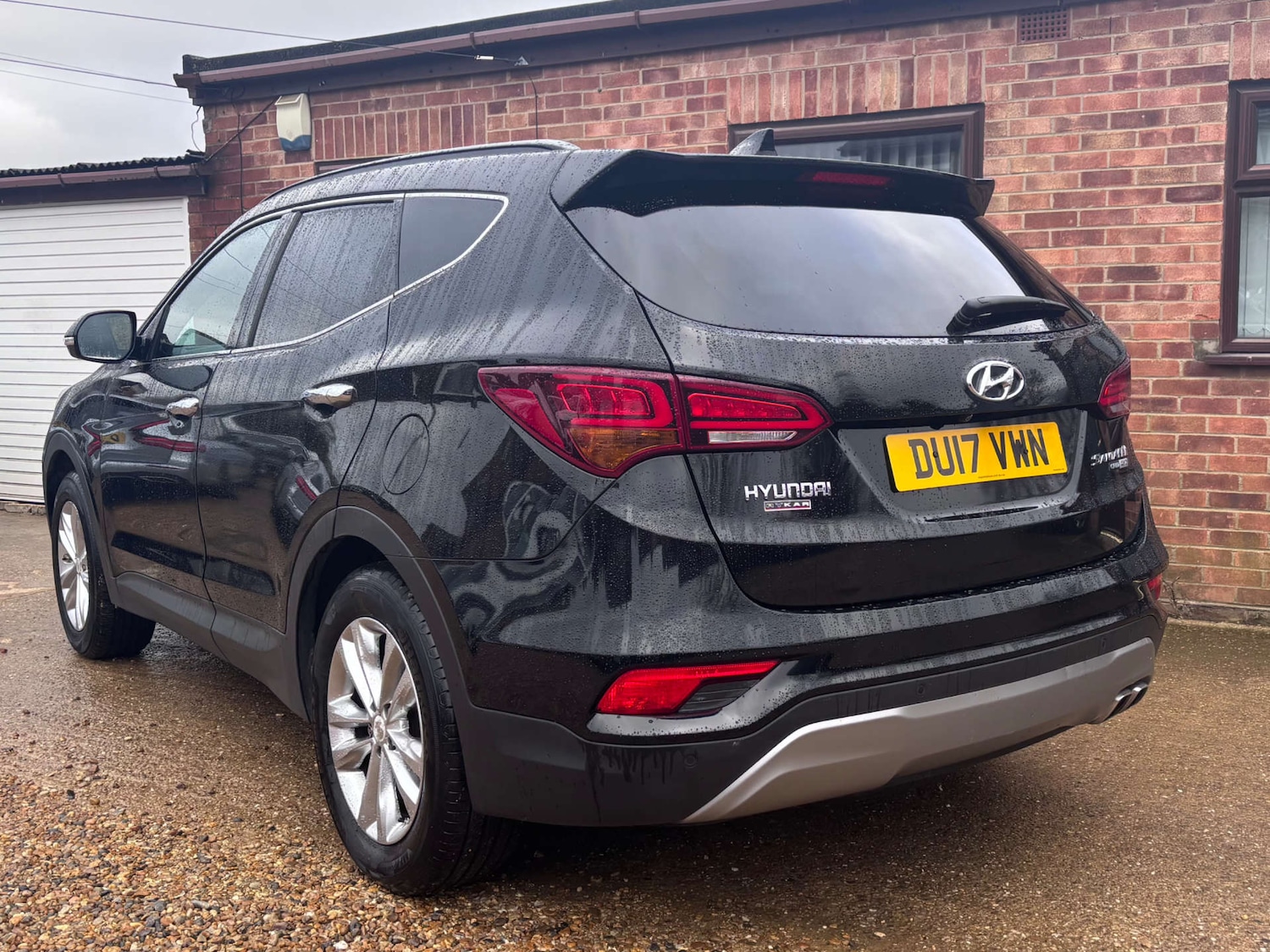 Used Hyundai Santa Fe 2017 for sale - 77622833: Photo 13