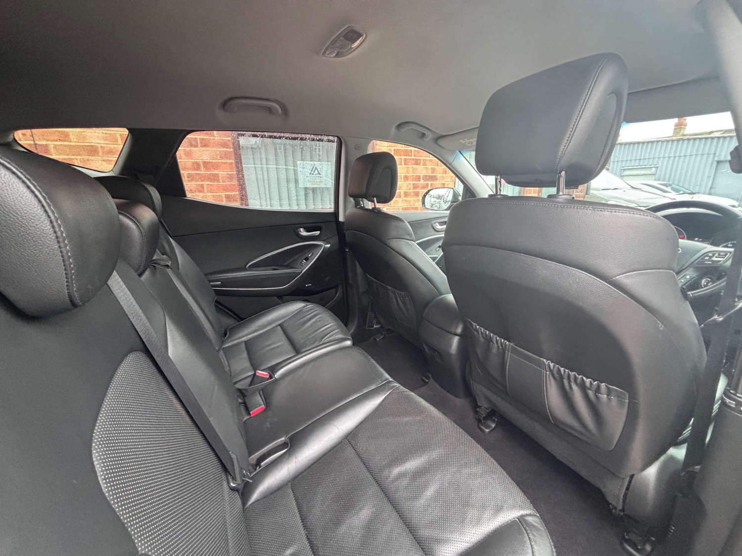 Used Hyundai Santa Fe 2017 for sale - 77622833: Photo 28