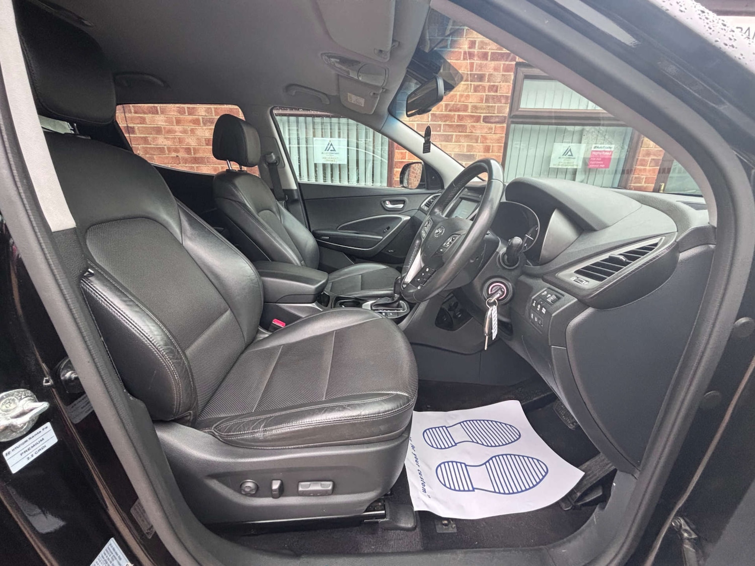 Used Hyundai Santa Fe 2017 for sale - 77622833: Photo 45