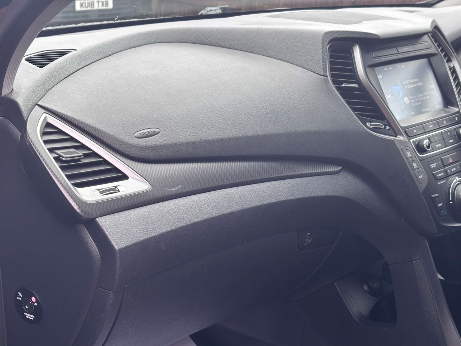 Used Hyundai Santa Fe 2017 for sale - 77622833: Photo 48