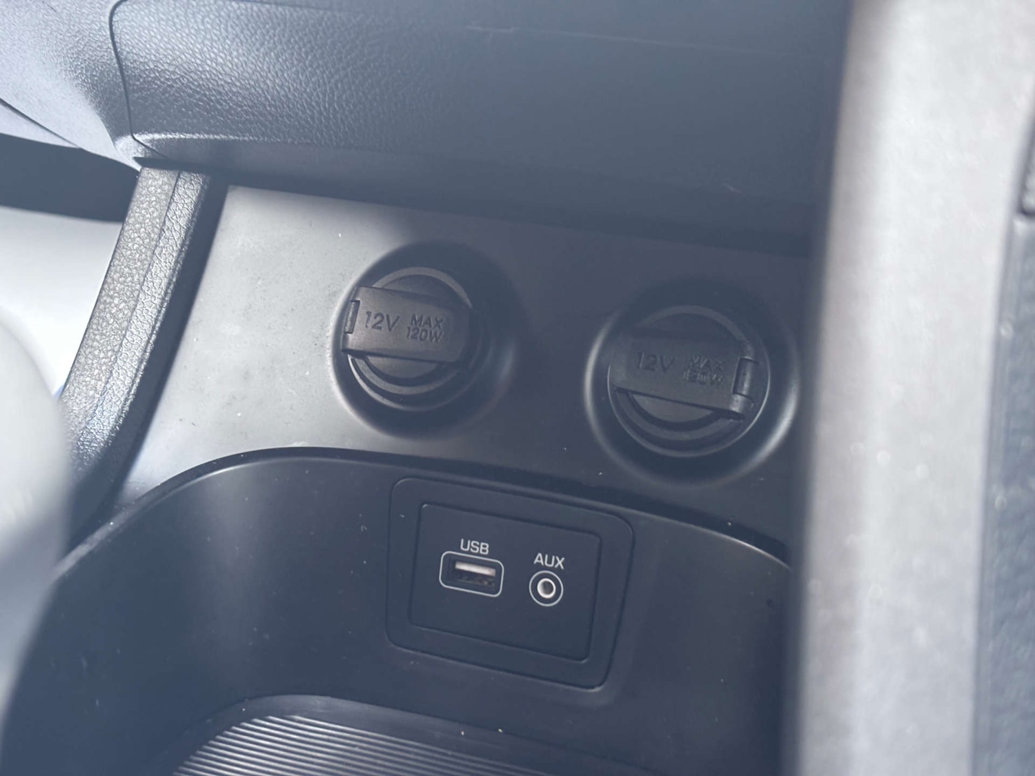 Used Hyundai Santa Fe 2017 for sale - 77622833: Photo 55