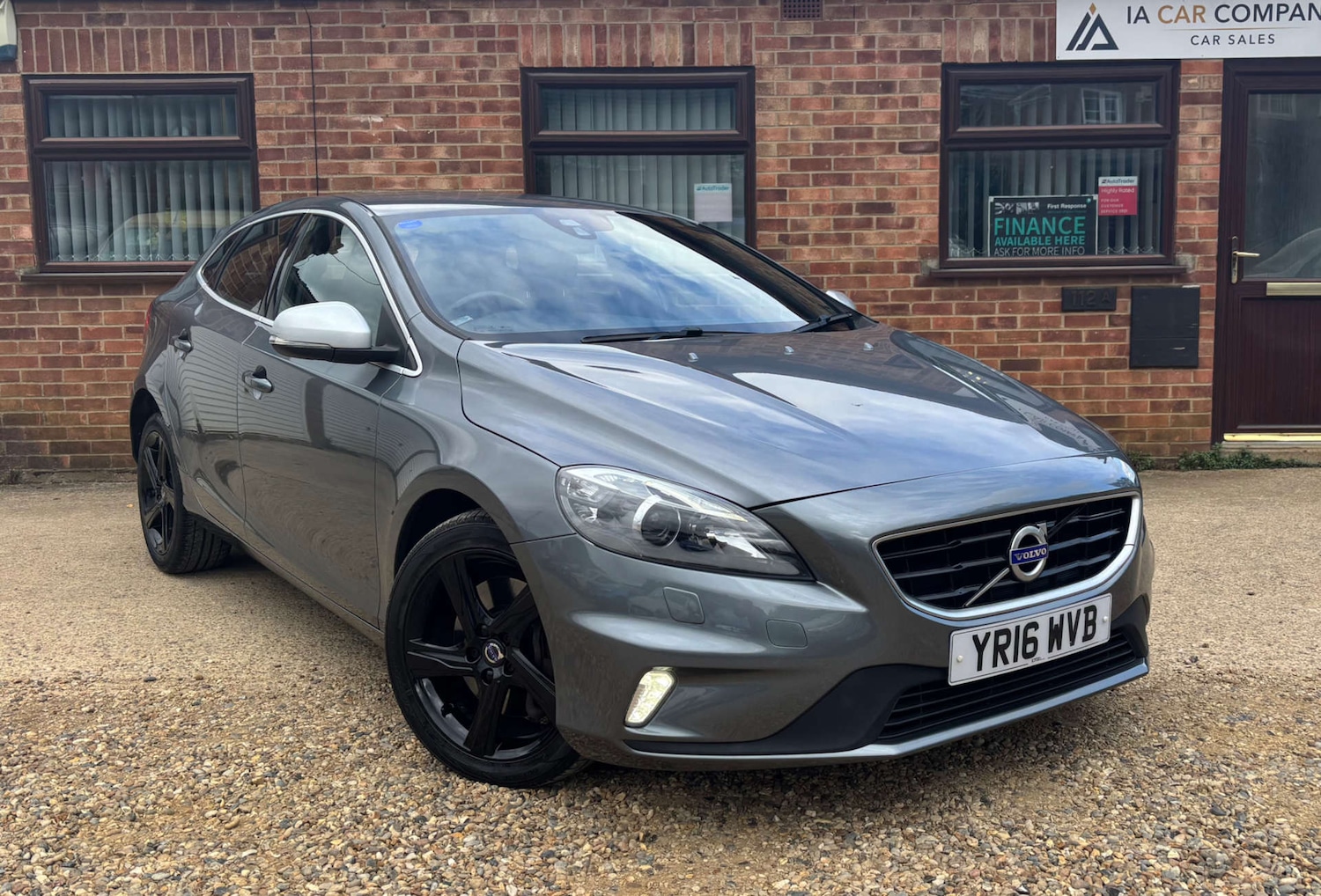 Used Volvo V40 2016 for sale - 76681859: Photo 18