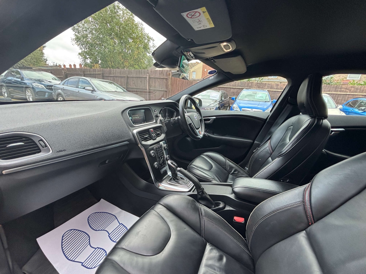 Used Volvo V40 2016 for sale - 76681859: Photo 34