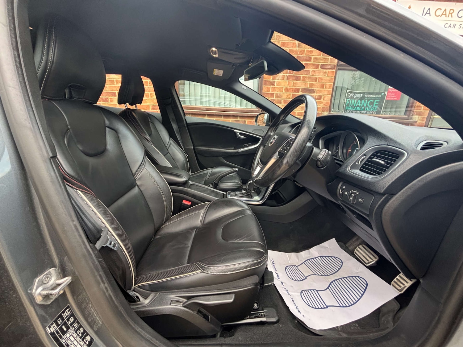 Used Volvo V40 2016 for sale - 76681859: Photo 39