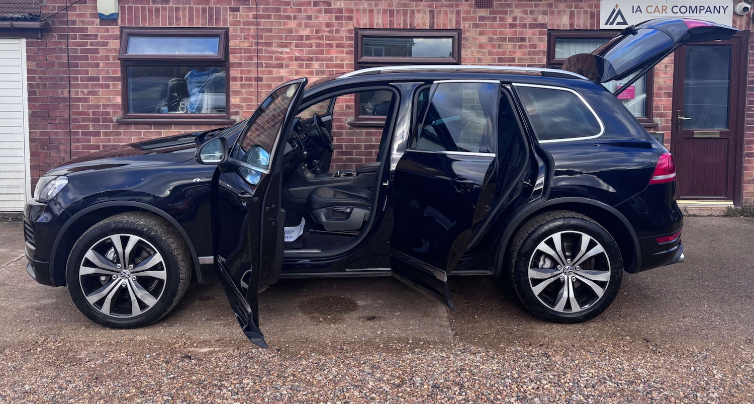 Used Volkswagen Touareg 2013 for sale - 77285510: Photo 10