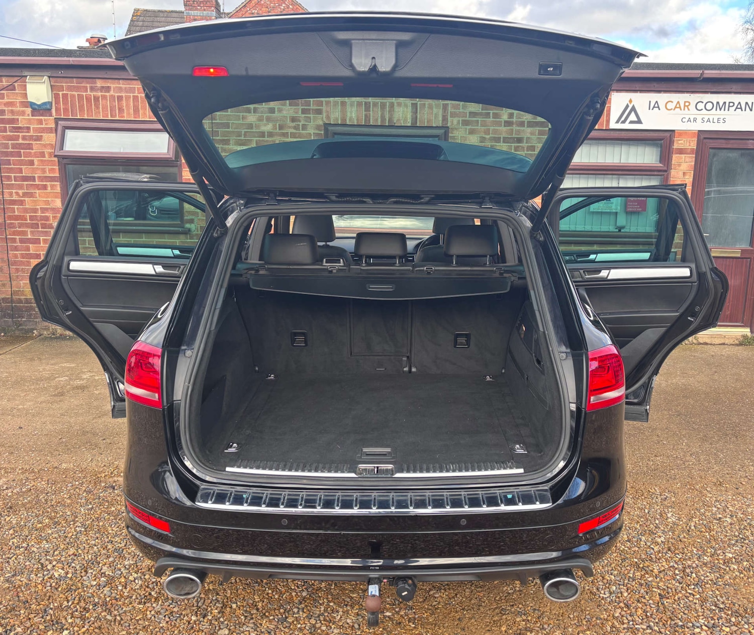 Used Volkswagen Touareg 2013 for sale - 77285510: Photo 11